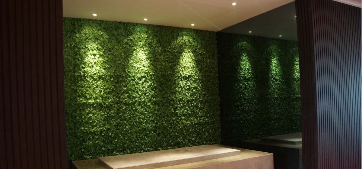 Искусственный газон на стену декор