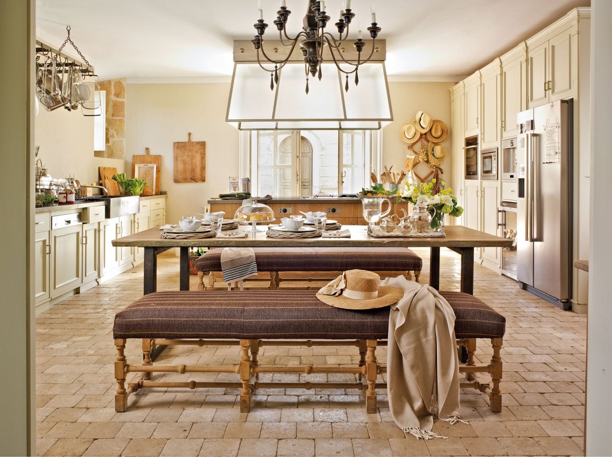 Кухня в испанском стиле