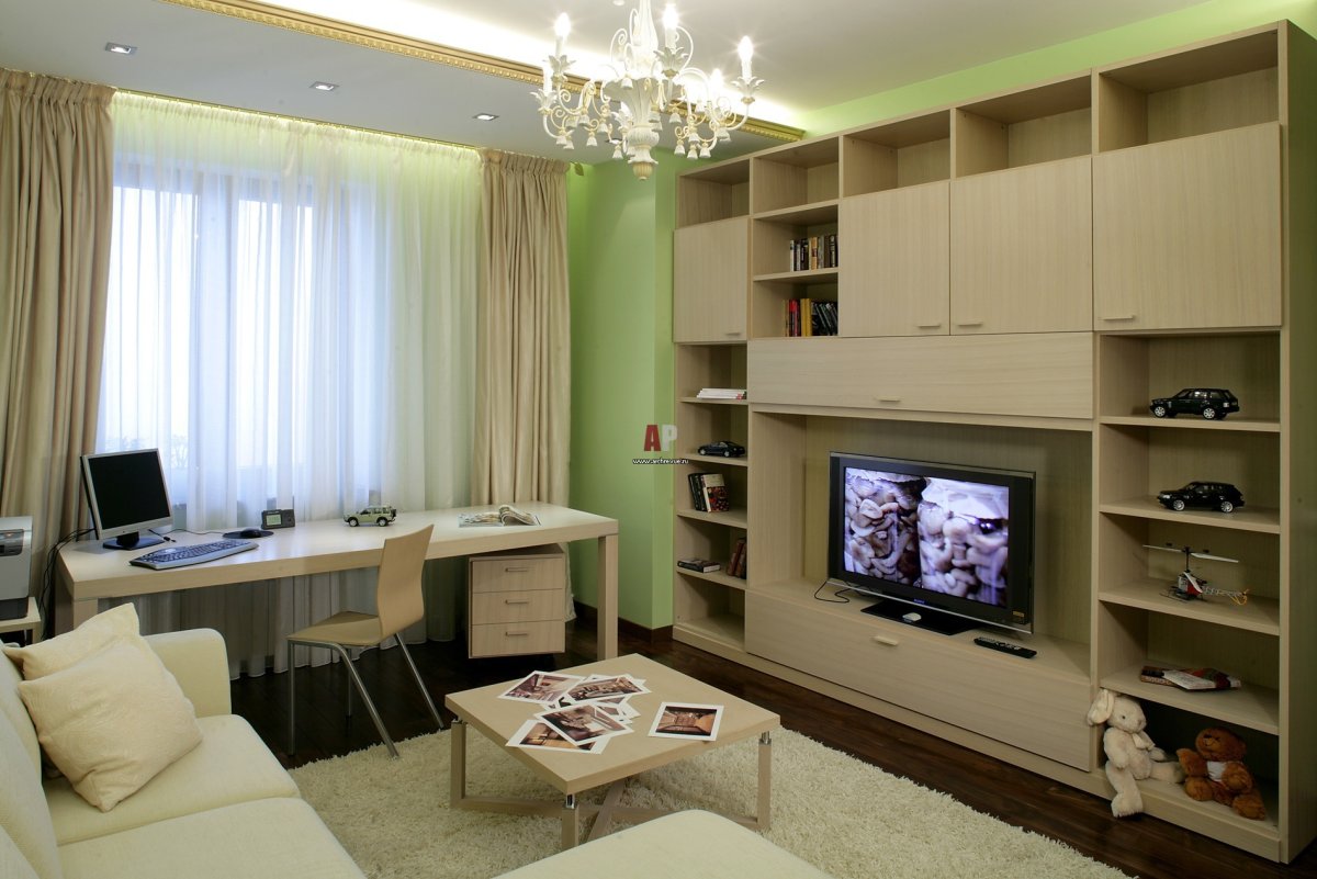 Гостиная со стенкой и диваном