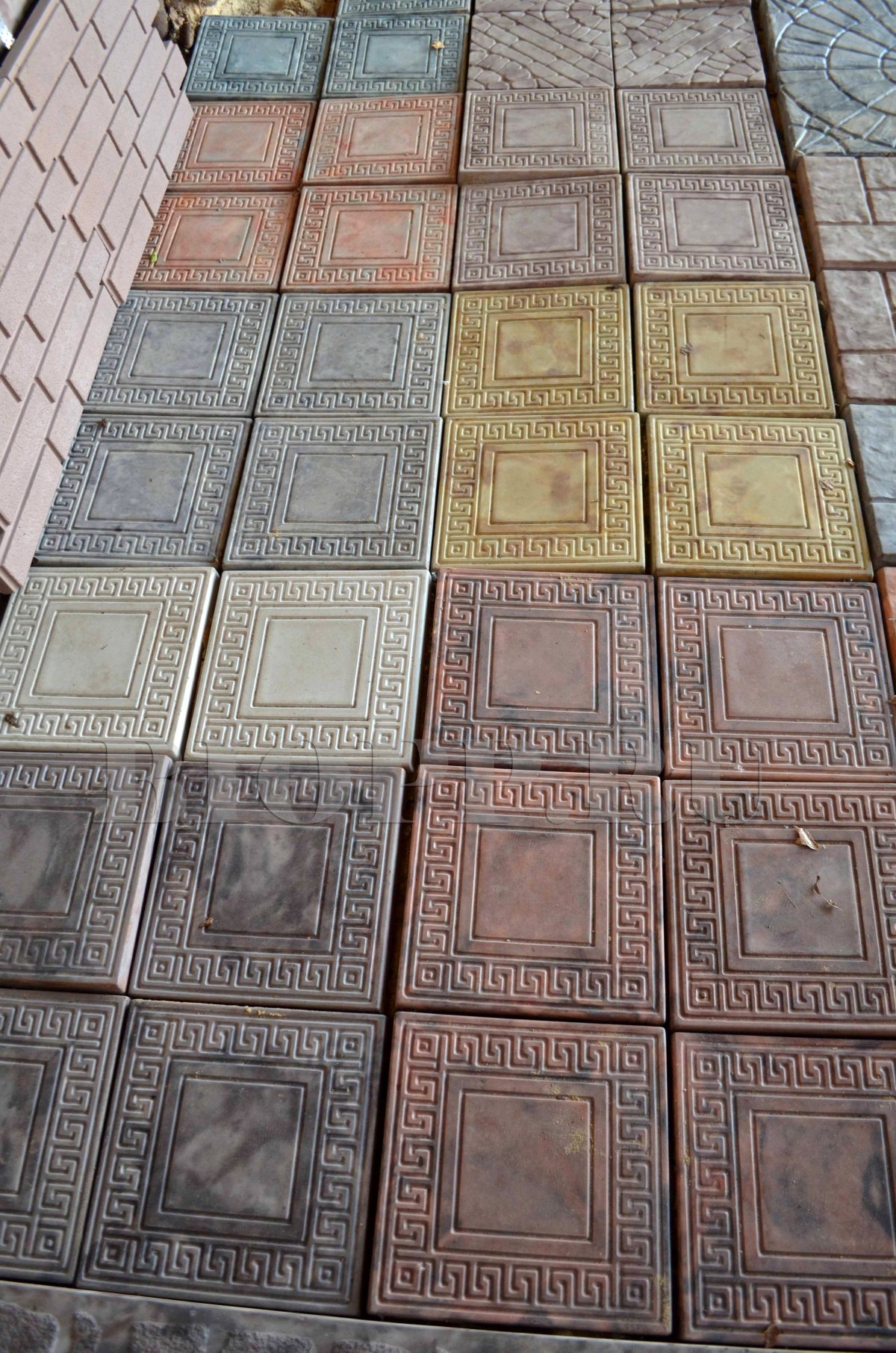 Плитка тротуарная Готика 300х300