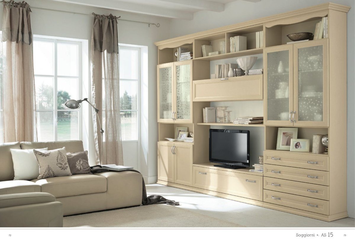 Светлая мебель в гостиную