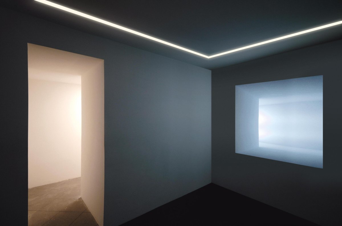 Встроенная подсветка в потолок