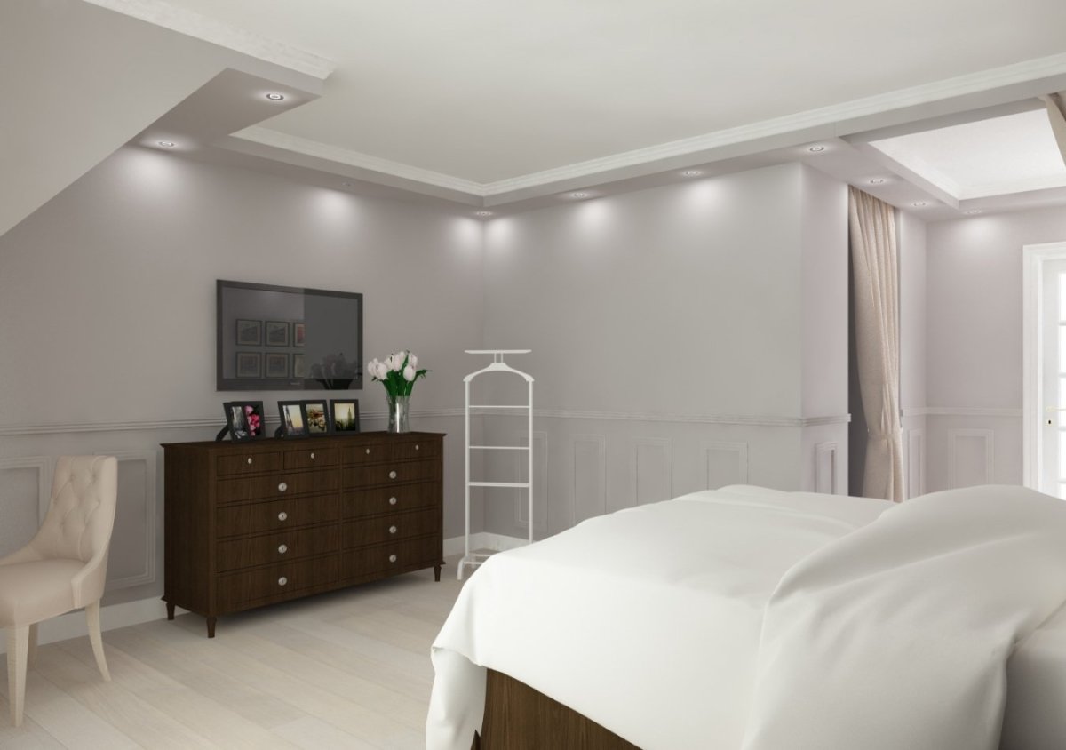 Натяжной потолок в спальне на мансарде