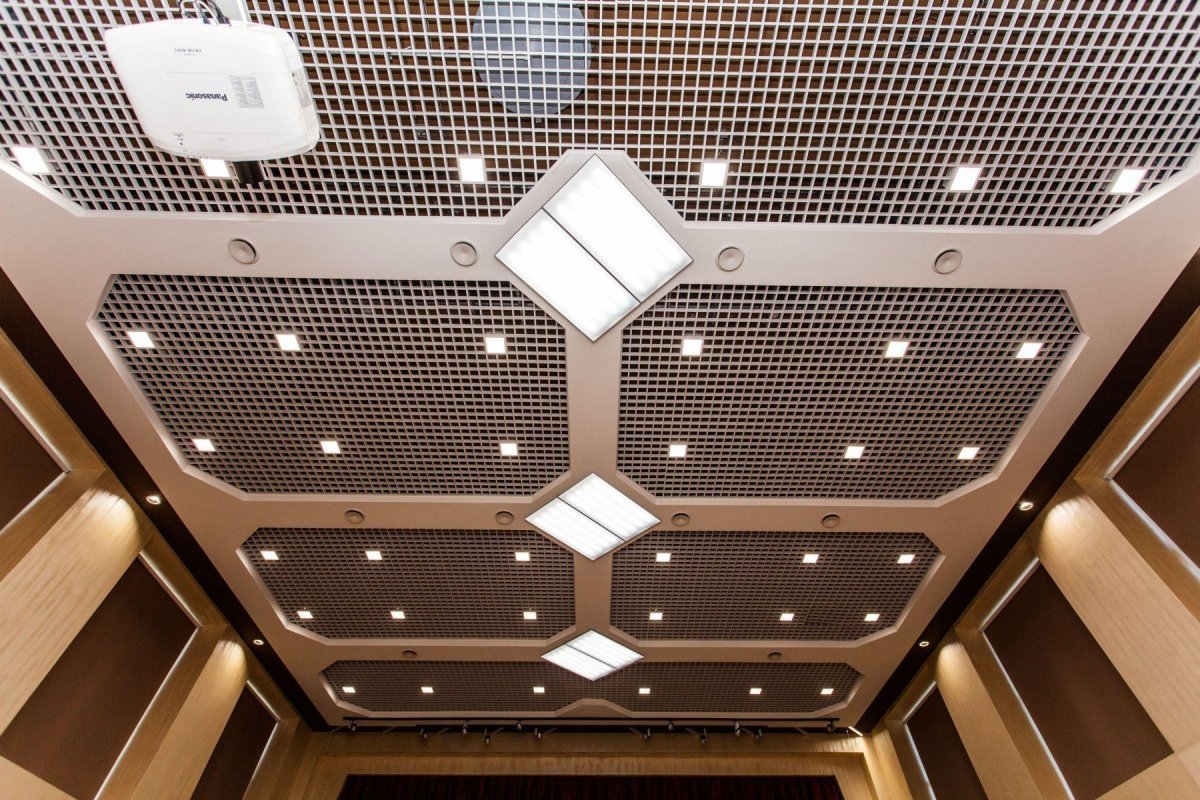 3. Грильято Armstrong потолки