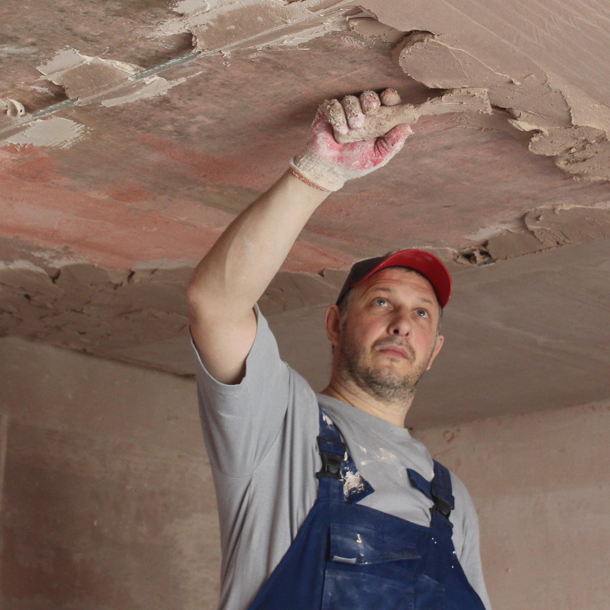 Красивый потолок шпаклевкой