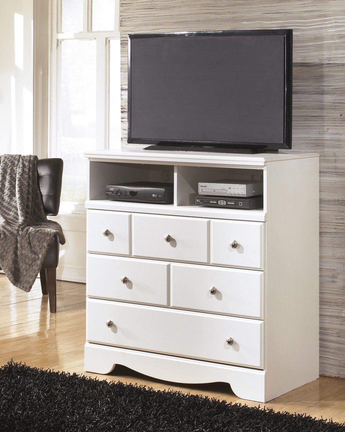 Комод под телевизор