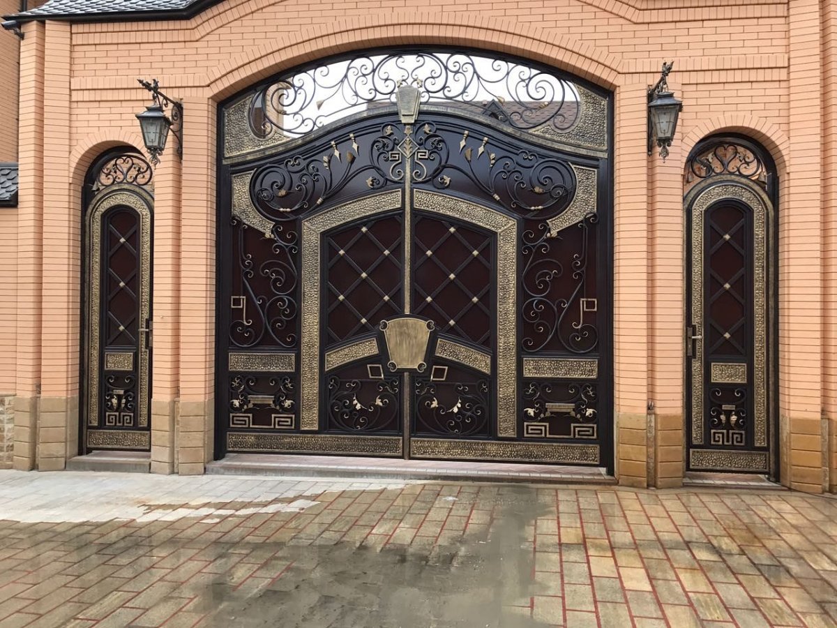 Ворота в Чечне Нойбер