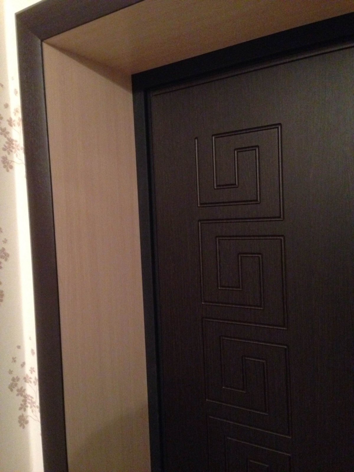 Доборы МДФ на входную дверь