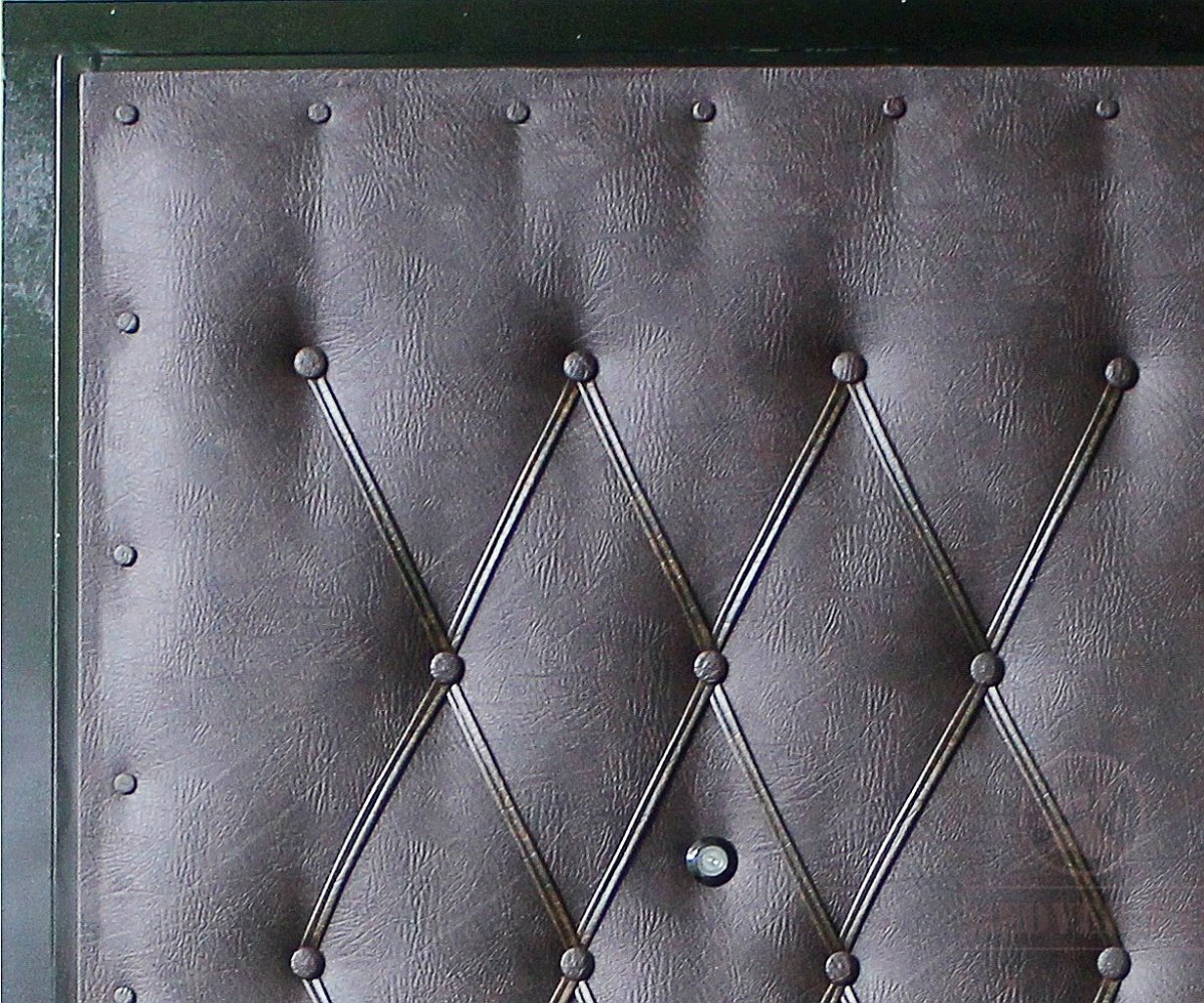 Обивка двери дермантином