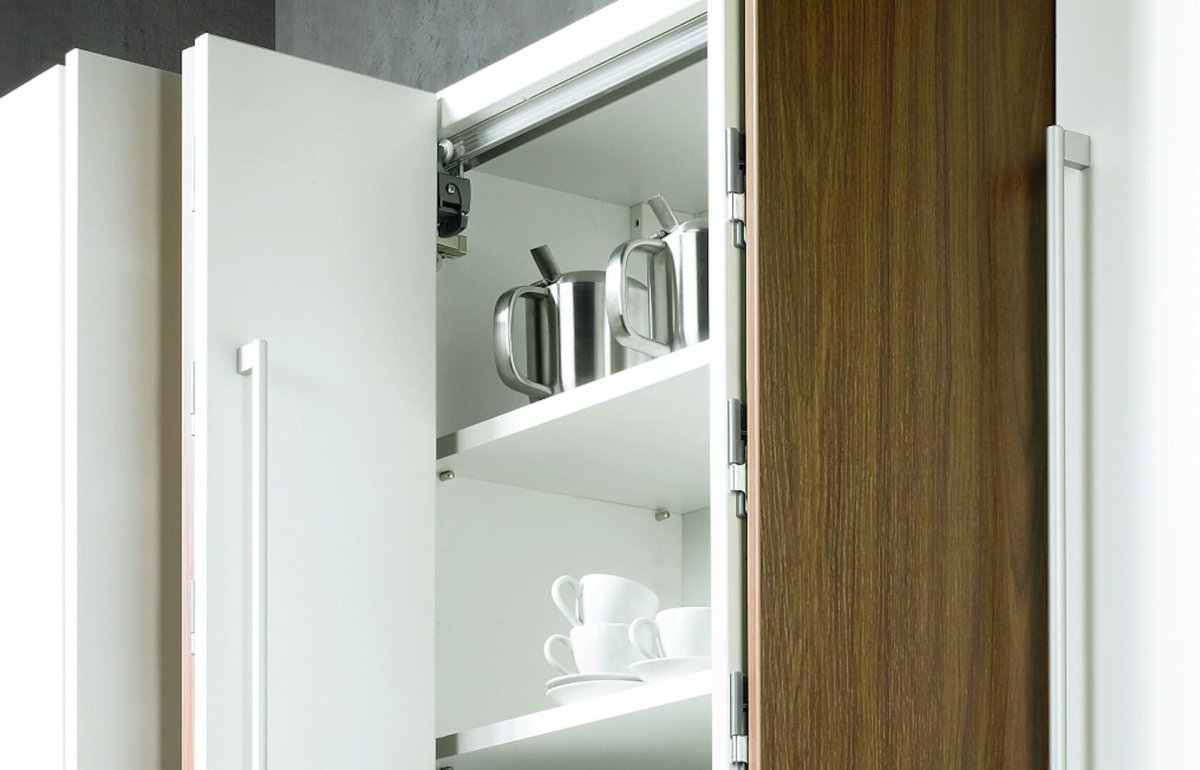 Хеттих Wing line 780