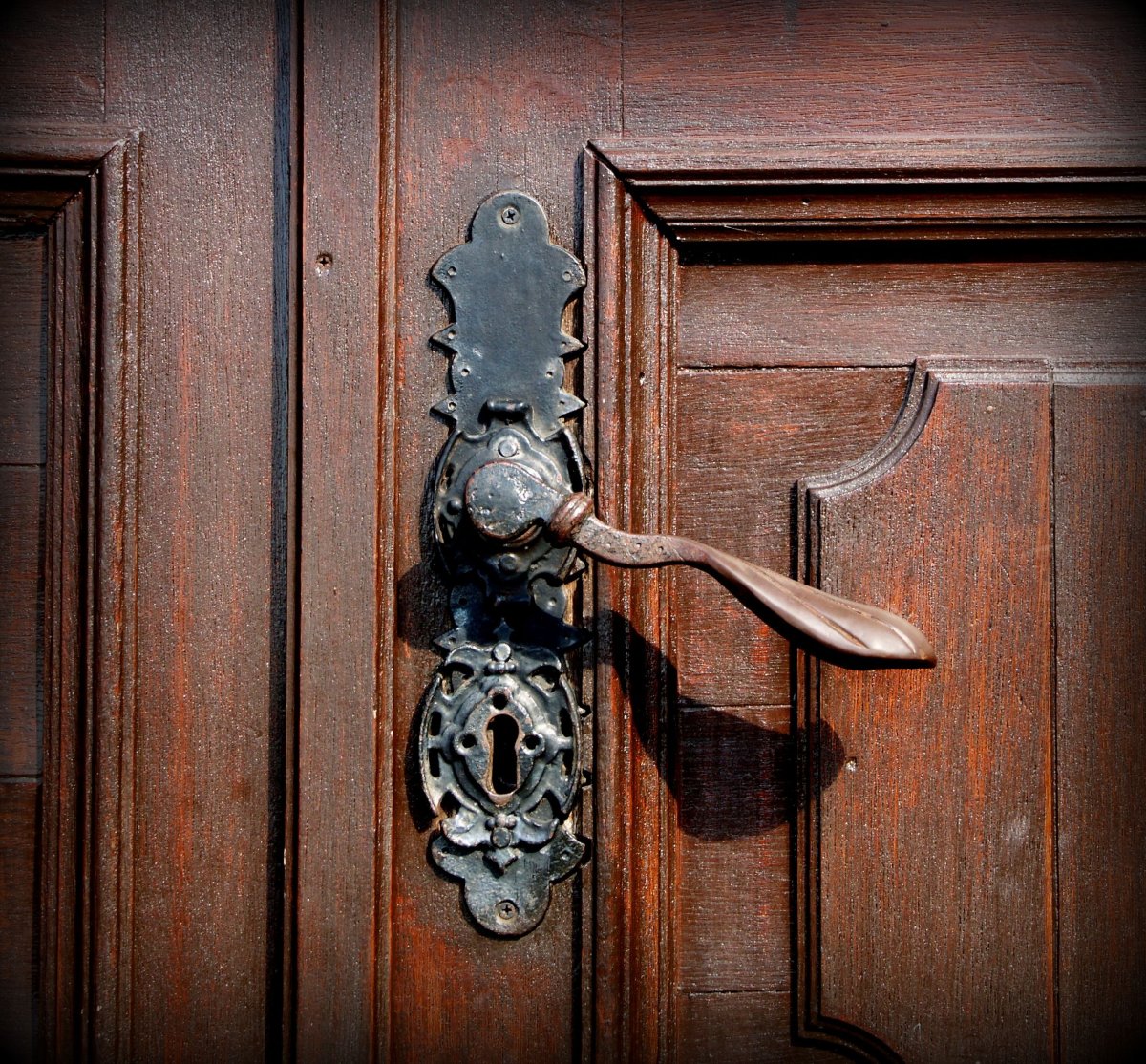 Старинная ручка для двери
