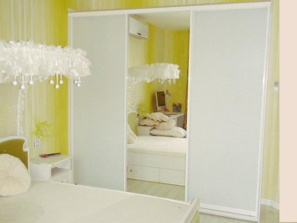 Шкаф купе белый