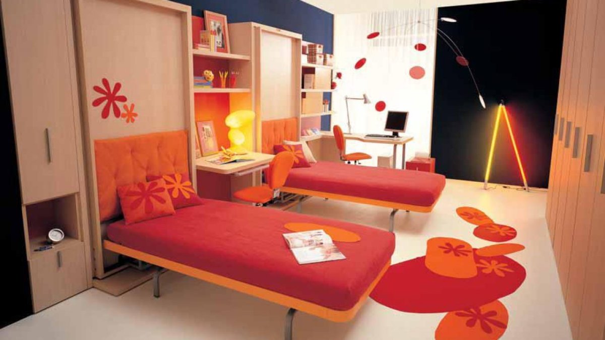 Небольшая детская подростковая комната для двоих