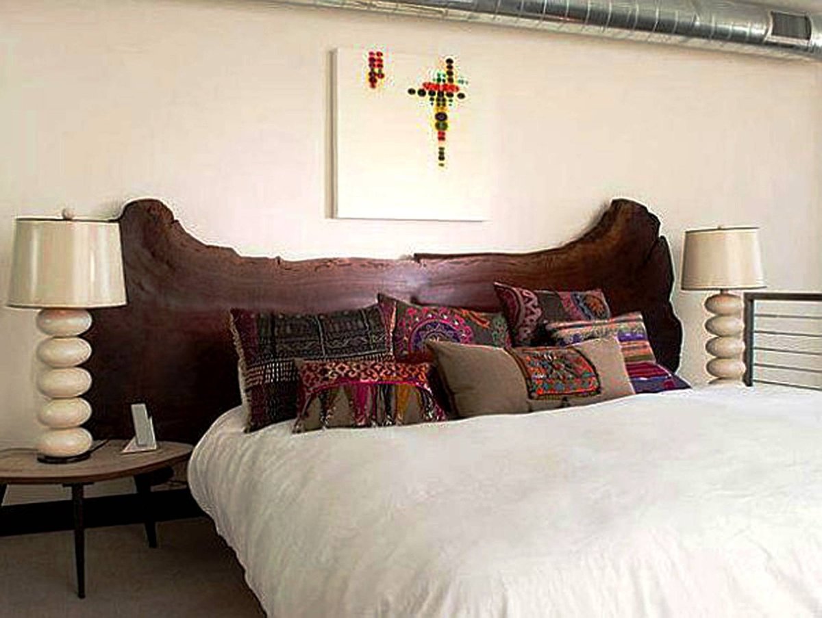 Креативное изголовье кровати