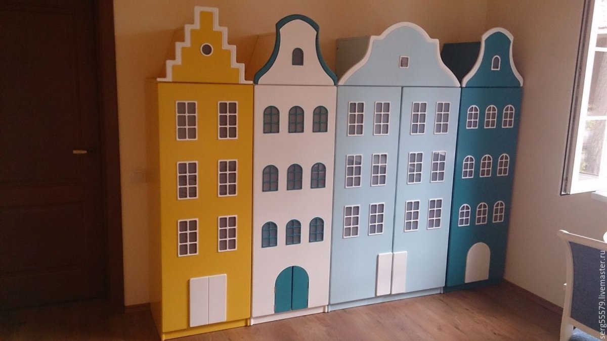Шкафчики в виде домиков
