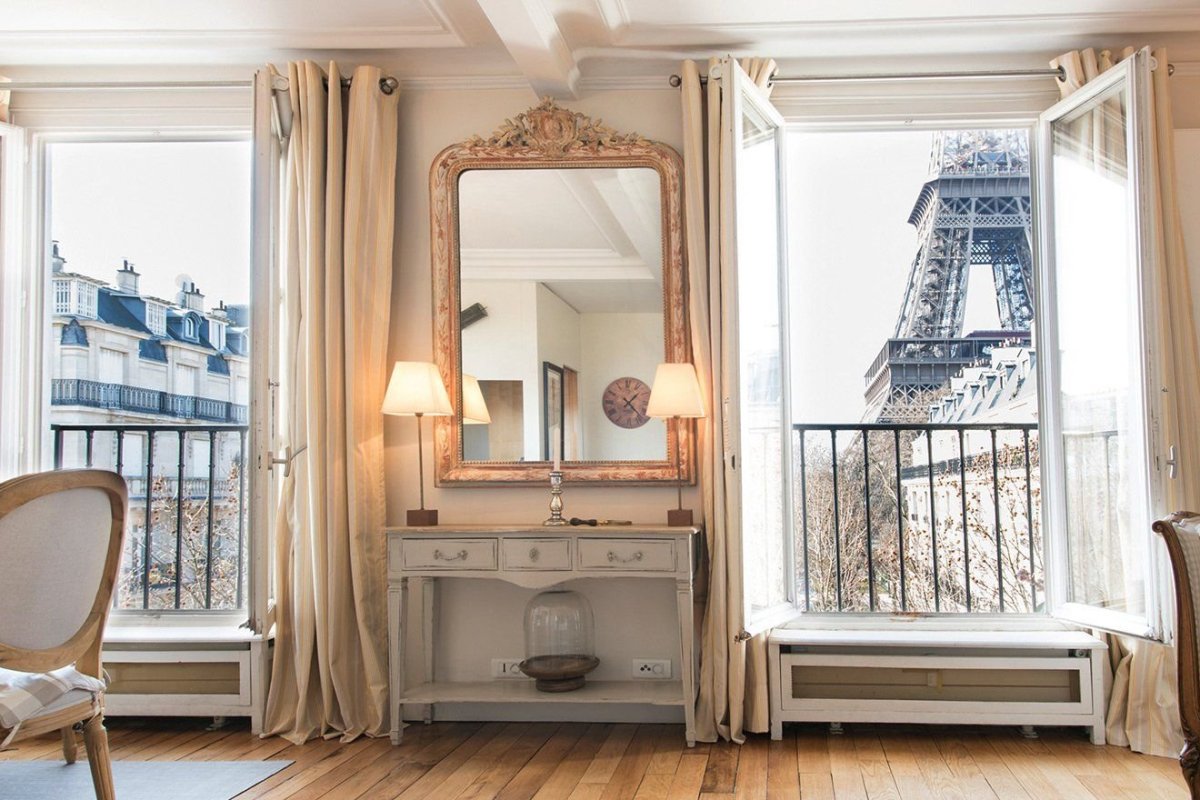 Окна в парижском стиле