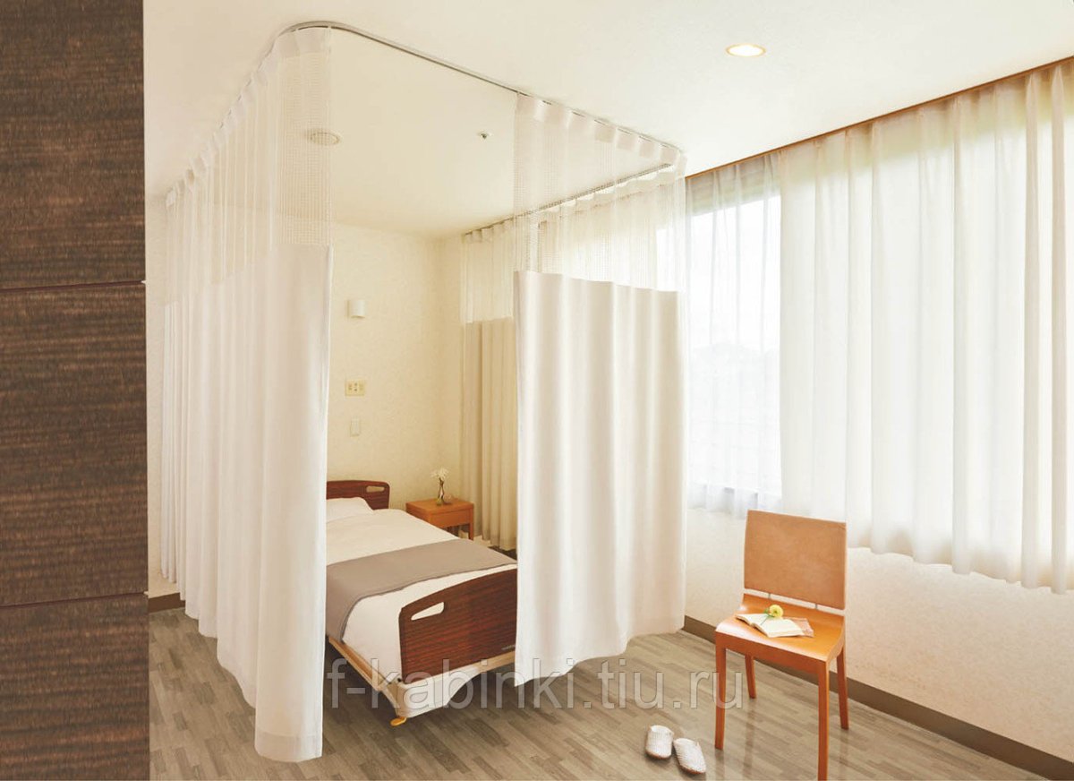 Зонирование комнаты шторами