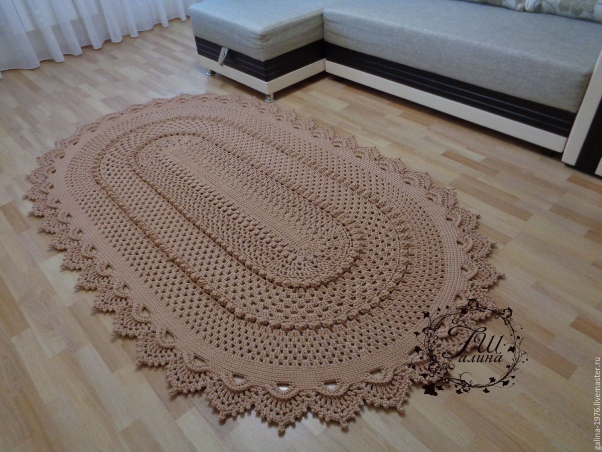 Овальный коврик крючком