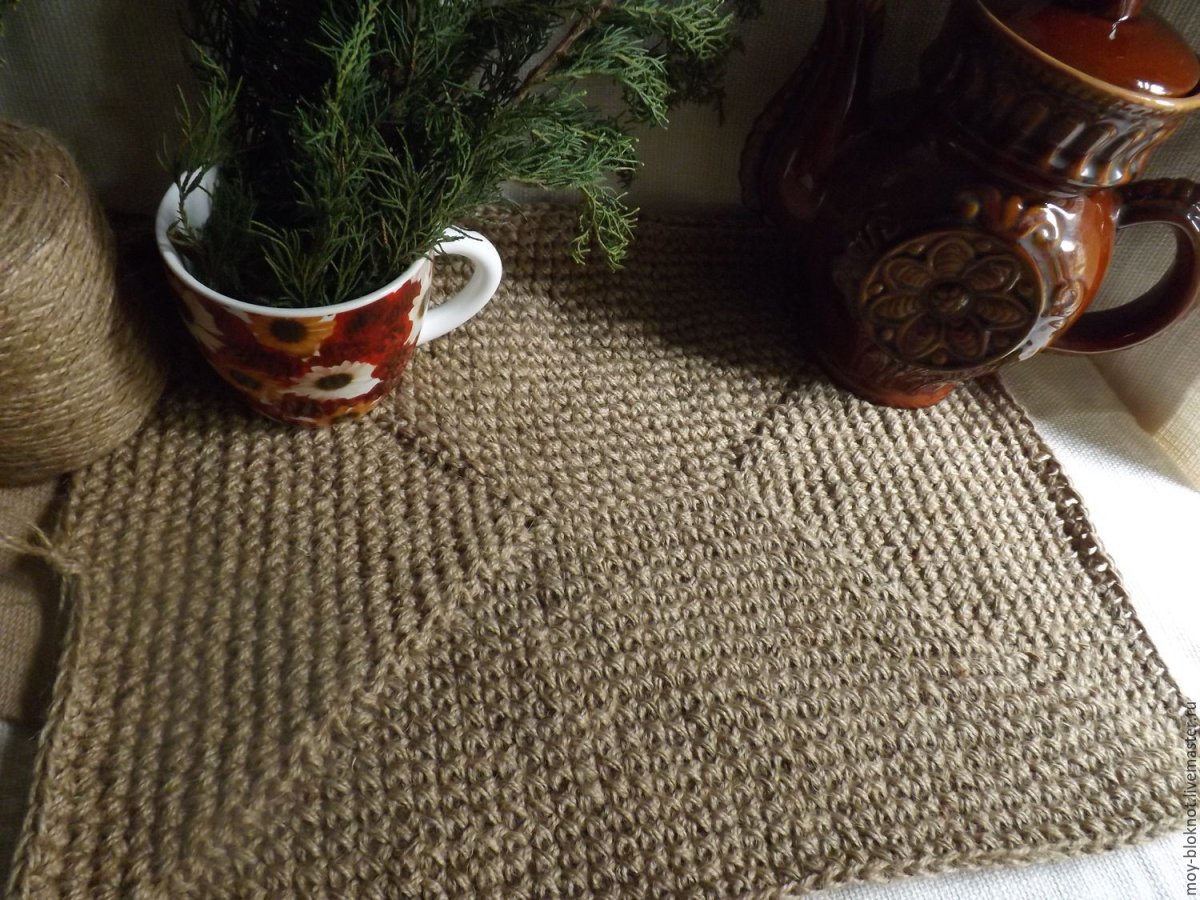 Коврик из шпагата джутового