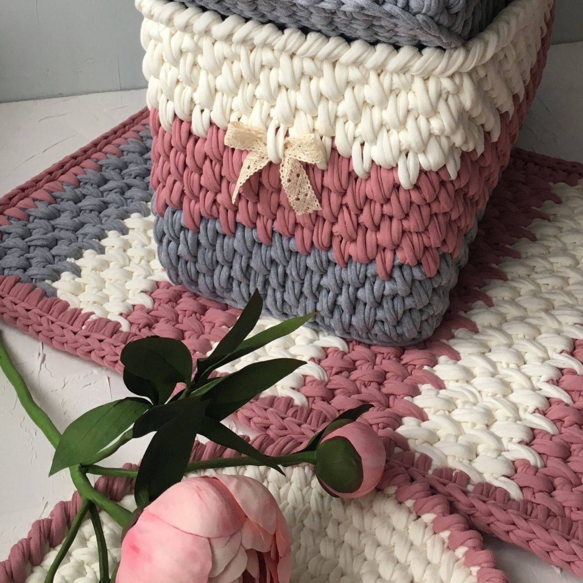 Ковер из трикотажной пряжи