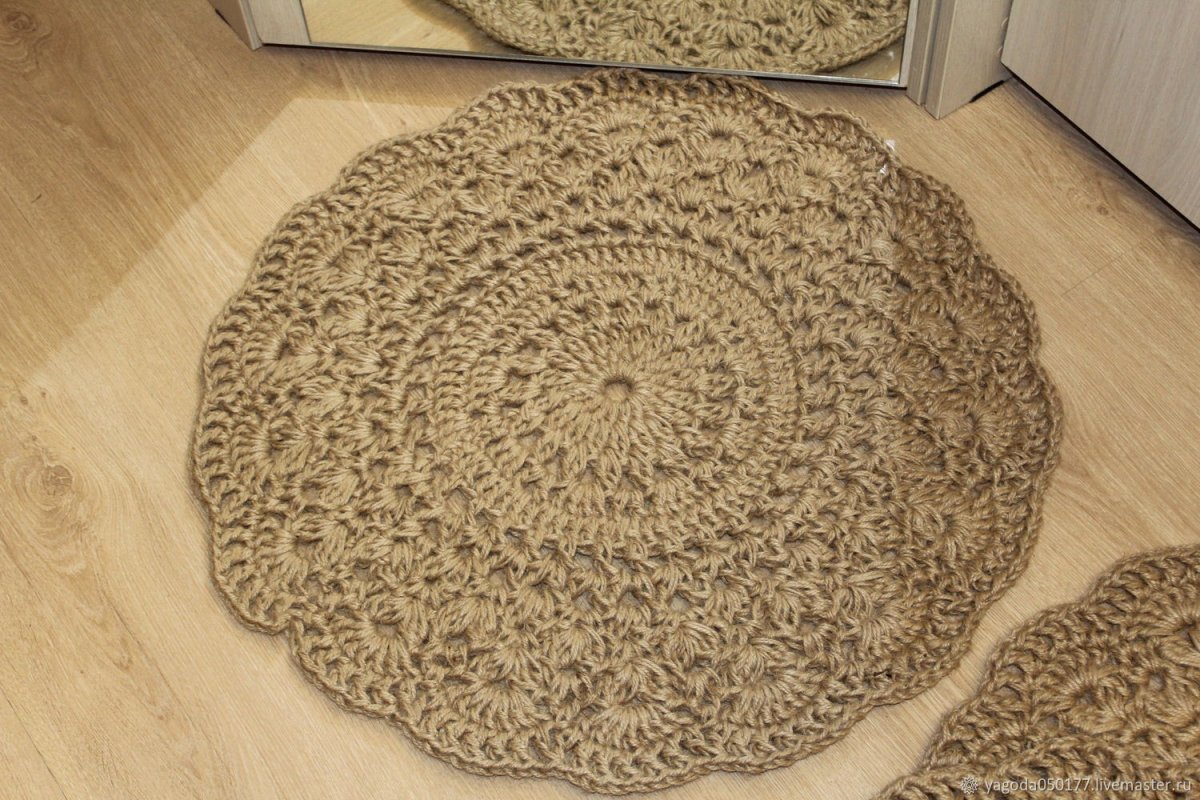 Джутовый коврик круглый