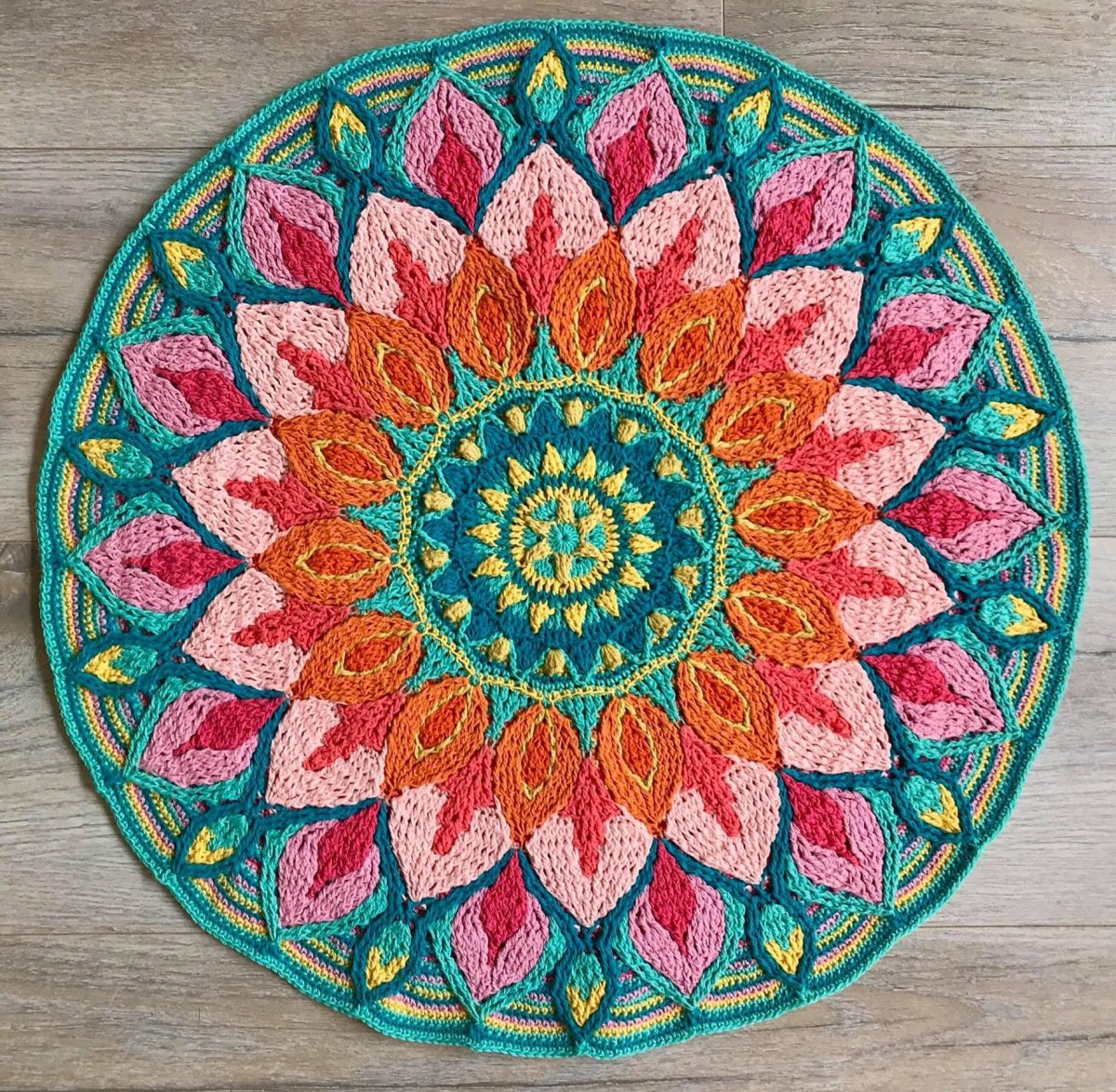 Мандала счастливый Клевер