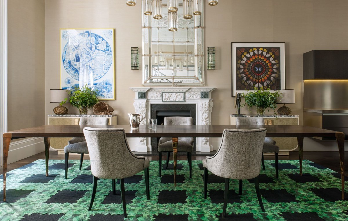 Ковер под столом в гостиной