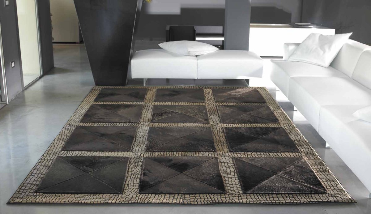 Кожаный ковер