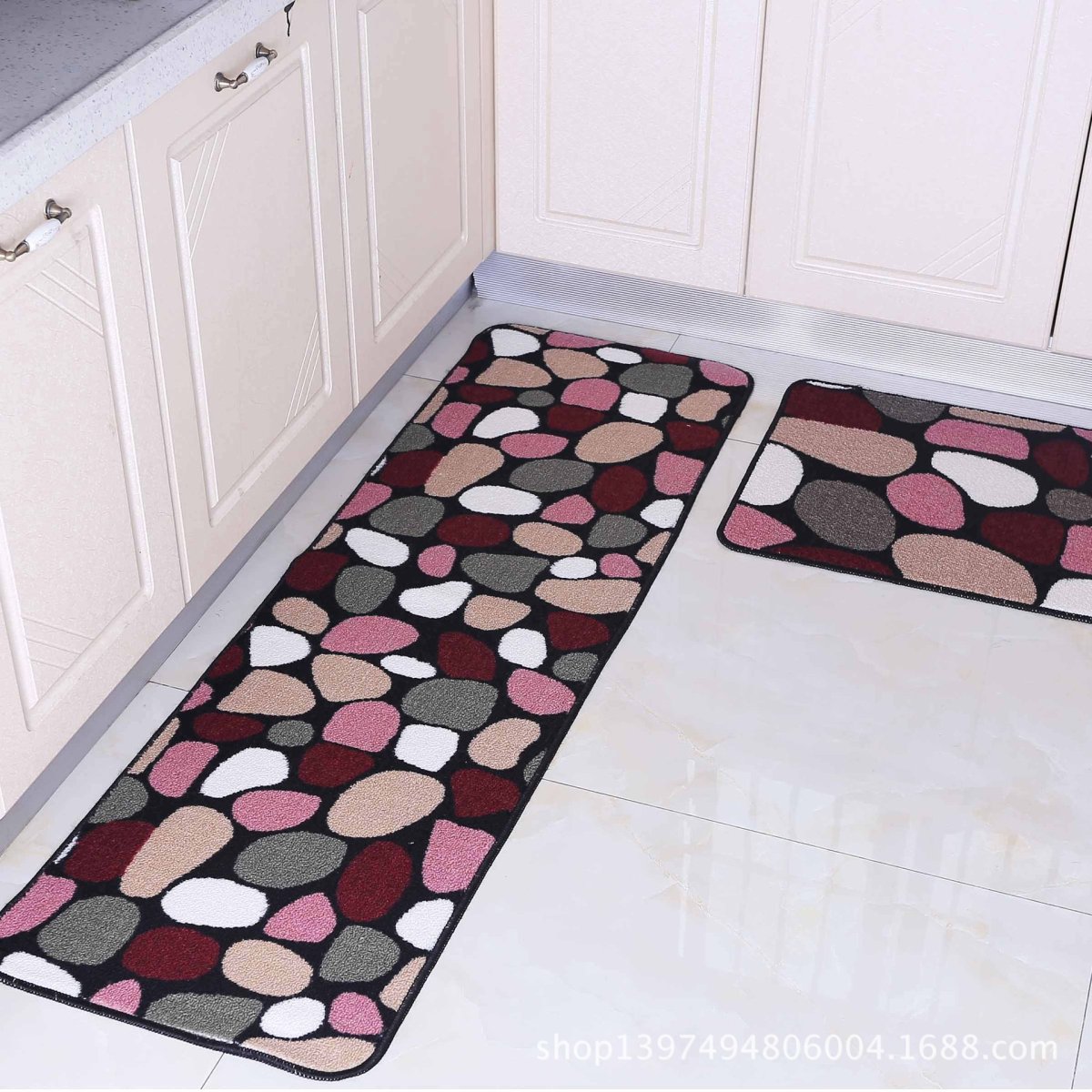 Резиновый коврик на кухню