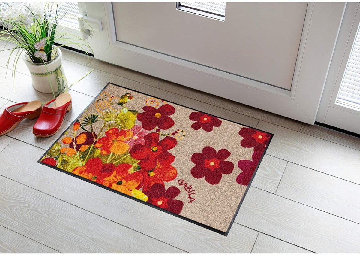 Коврик в прихожей в интерьере