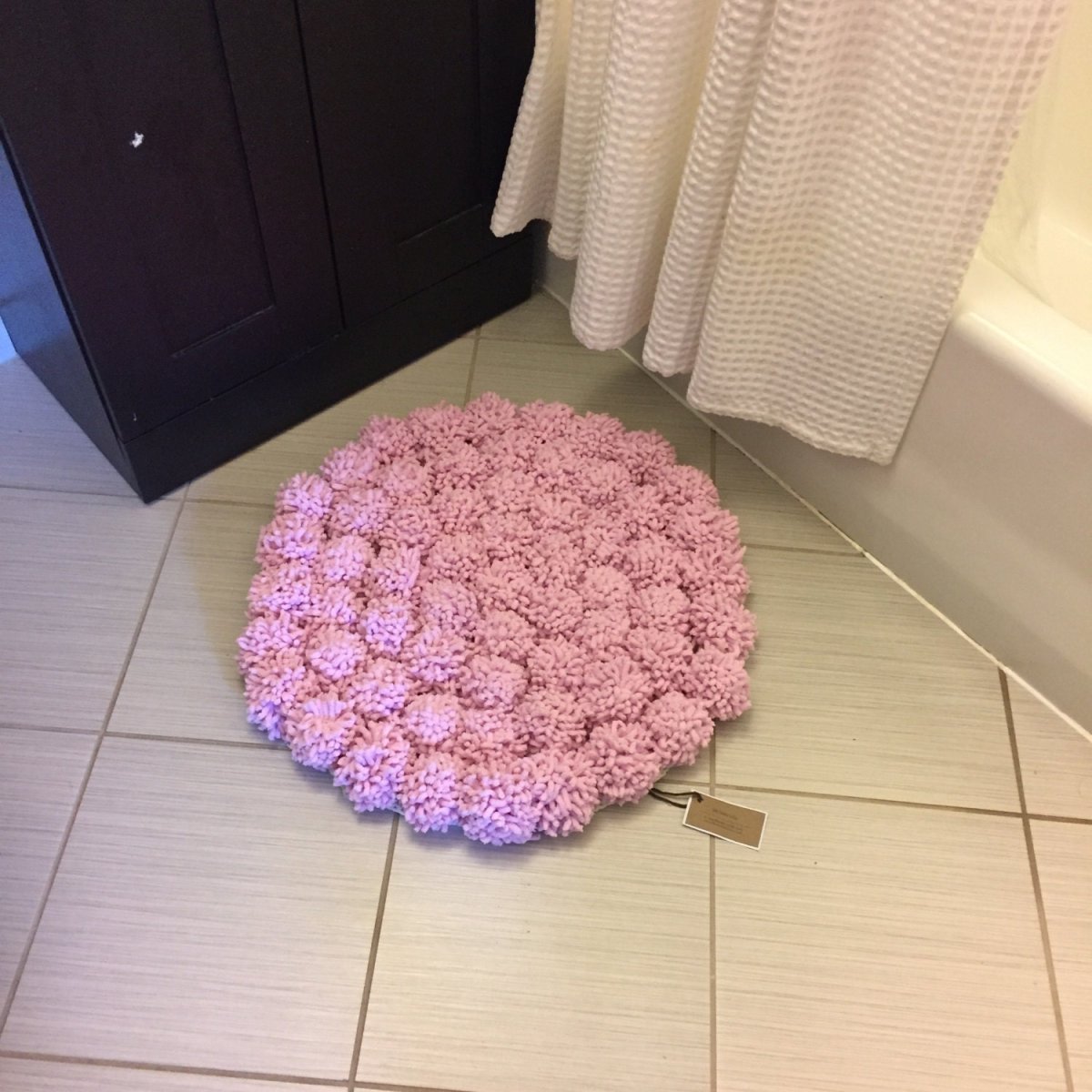 Коврики из маленьких помпонов