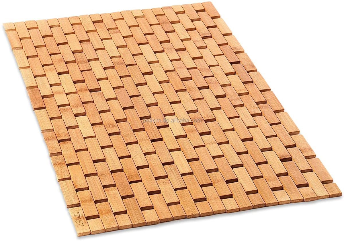 Бамбуковый коврик в ванну