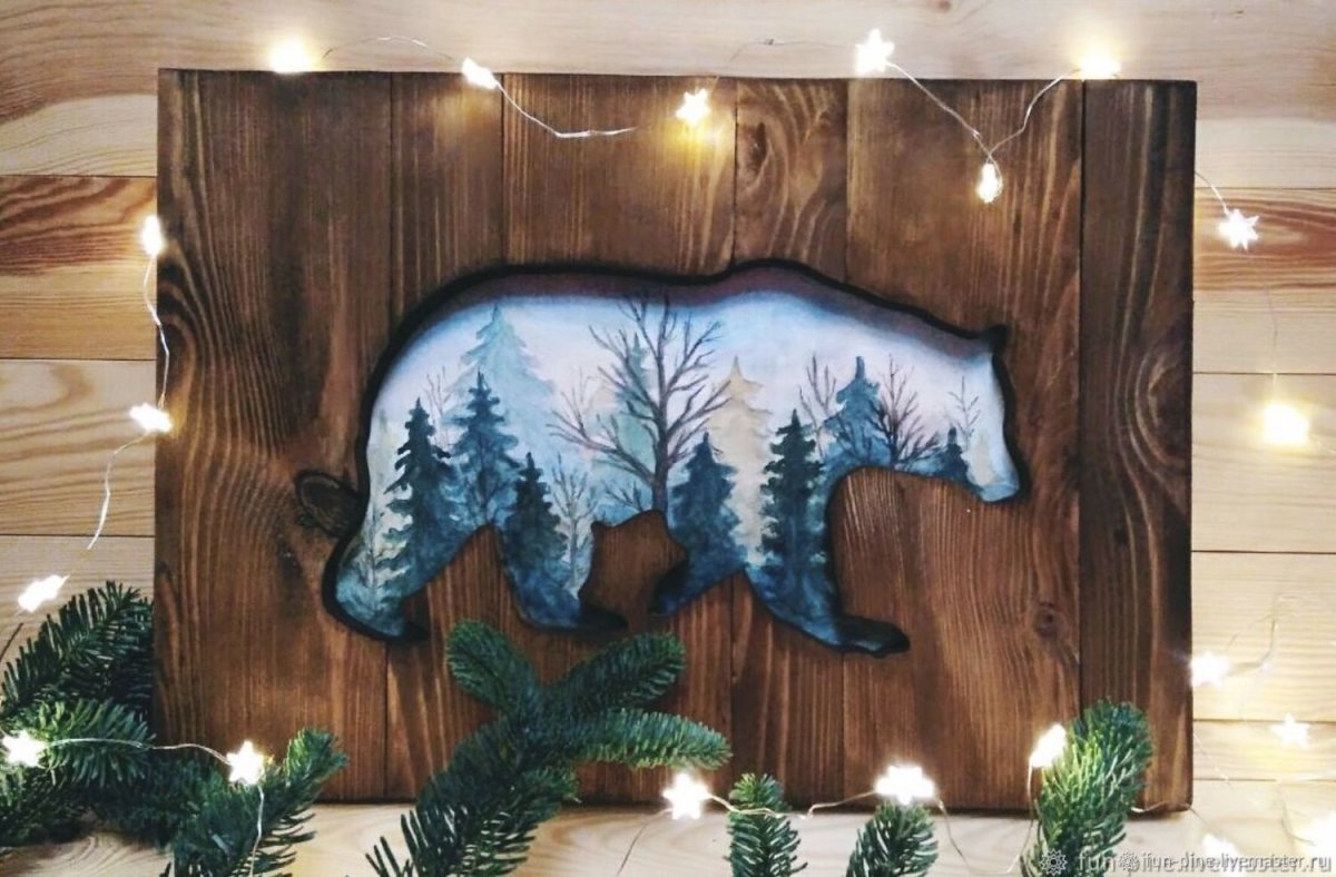 Панно из дерева