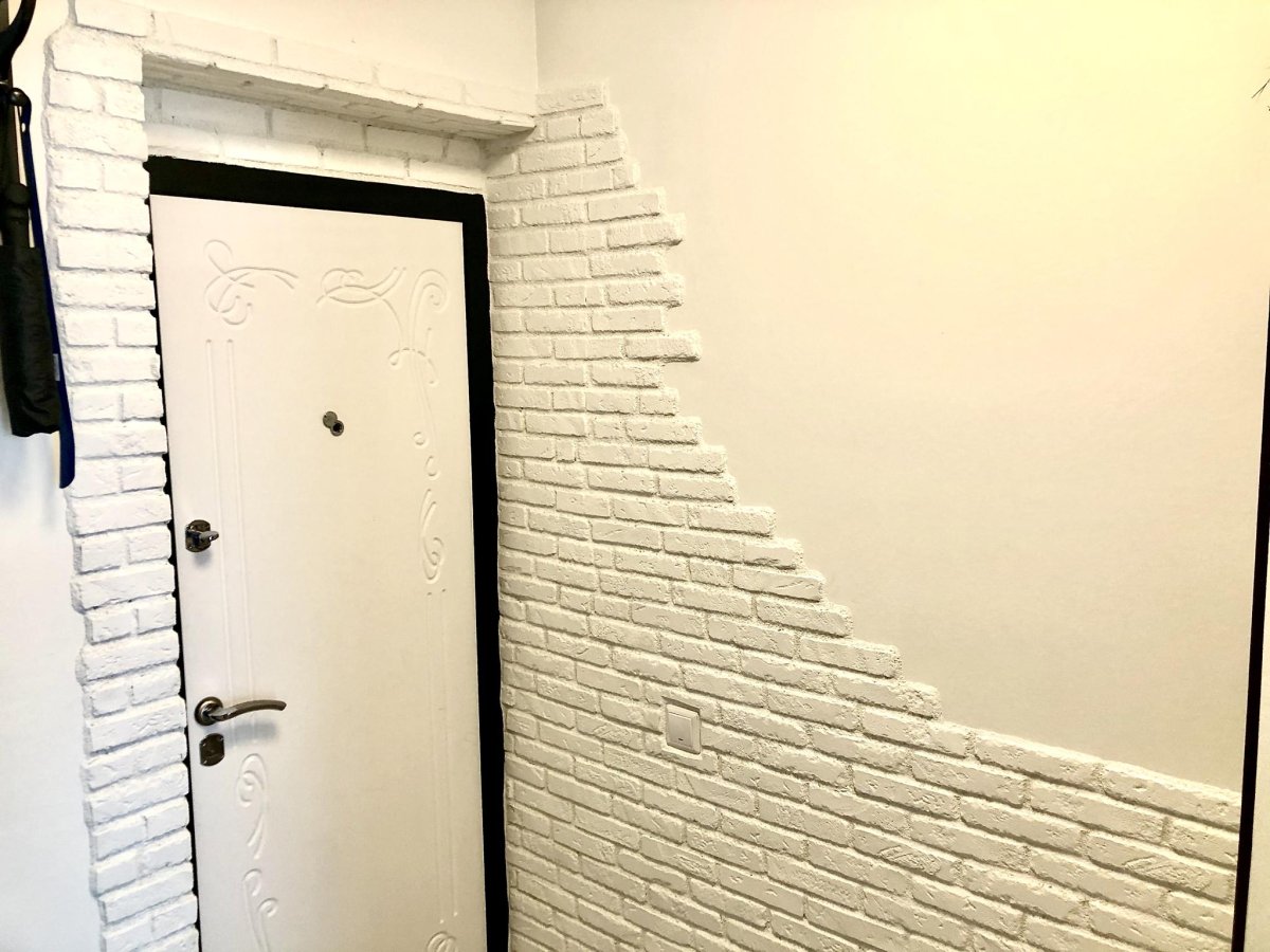 Если стены красят, каким цветом красят откосы дверные