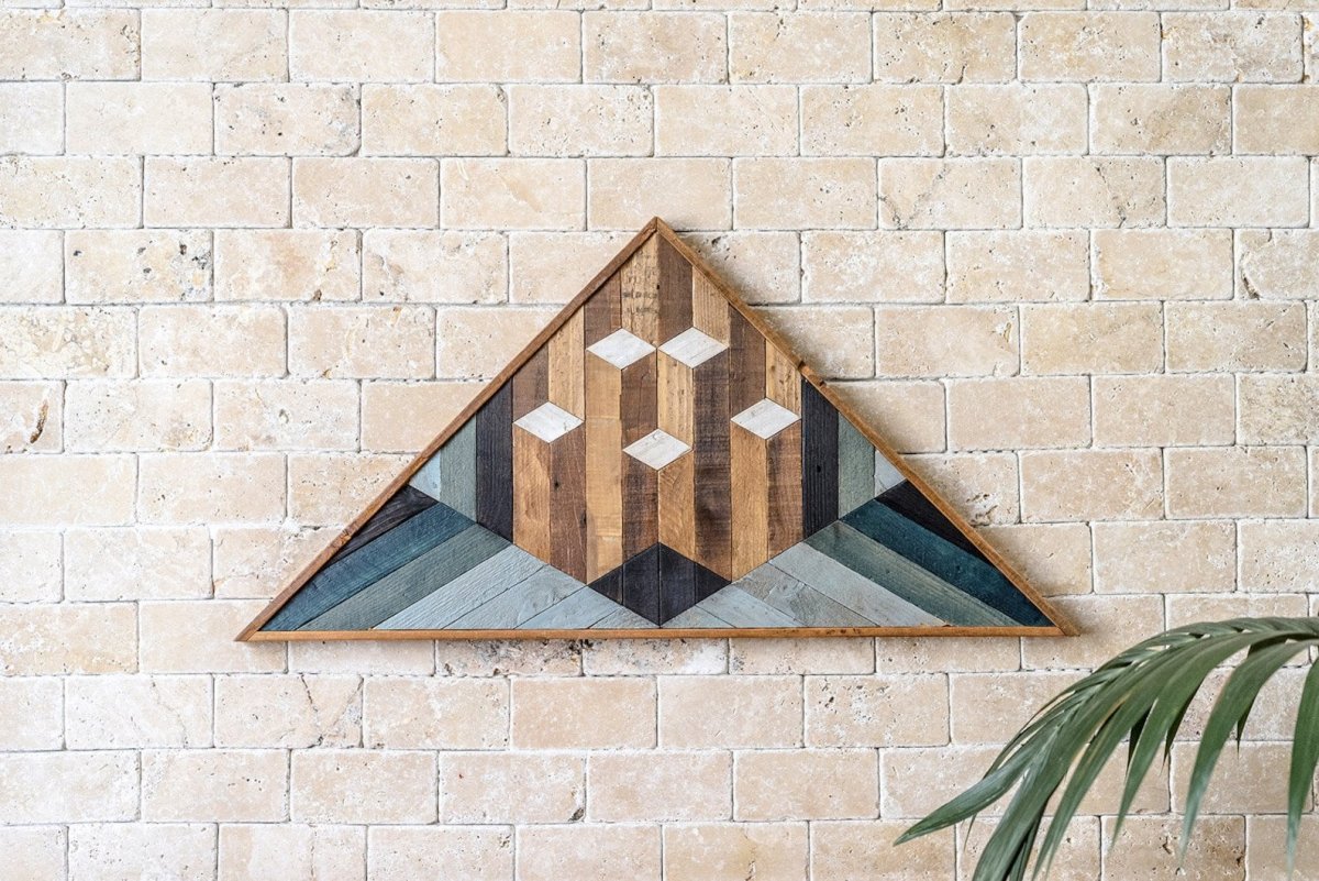 Деревянное панно на стену геометрия