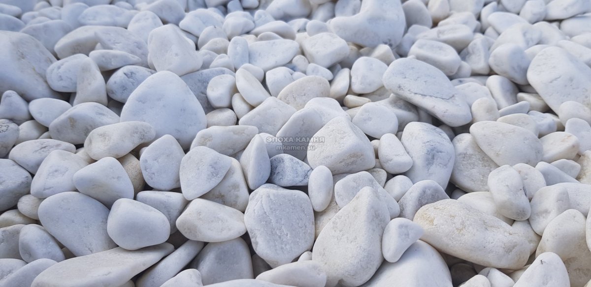 Мрамор белый галтованный, фракция 20-40 мм