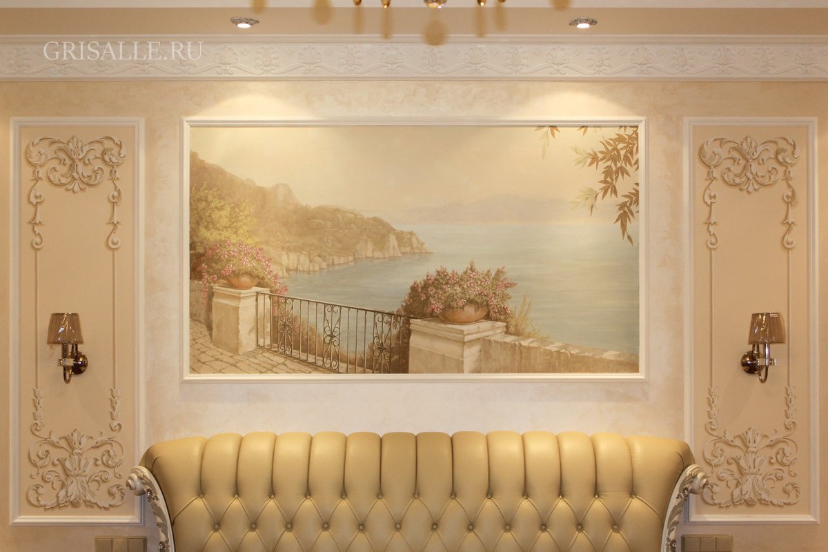 Фрески в гостиной в классическом стиле