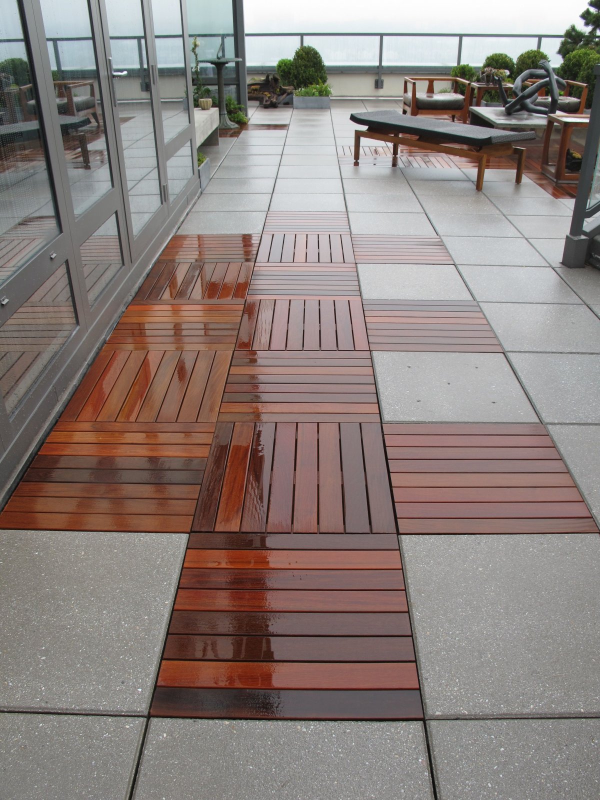 Отделка пола террасы