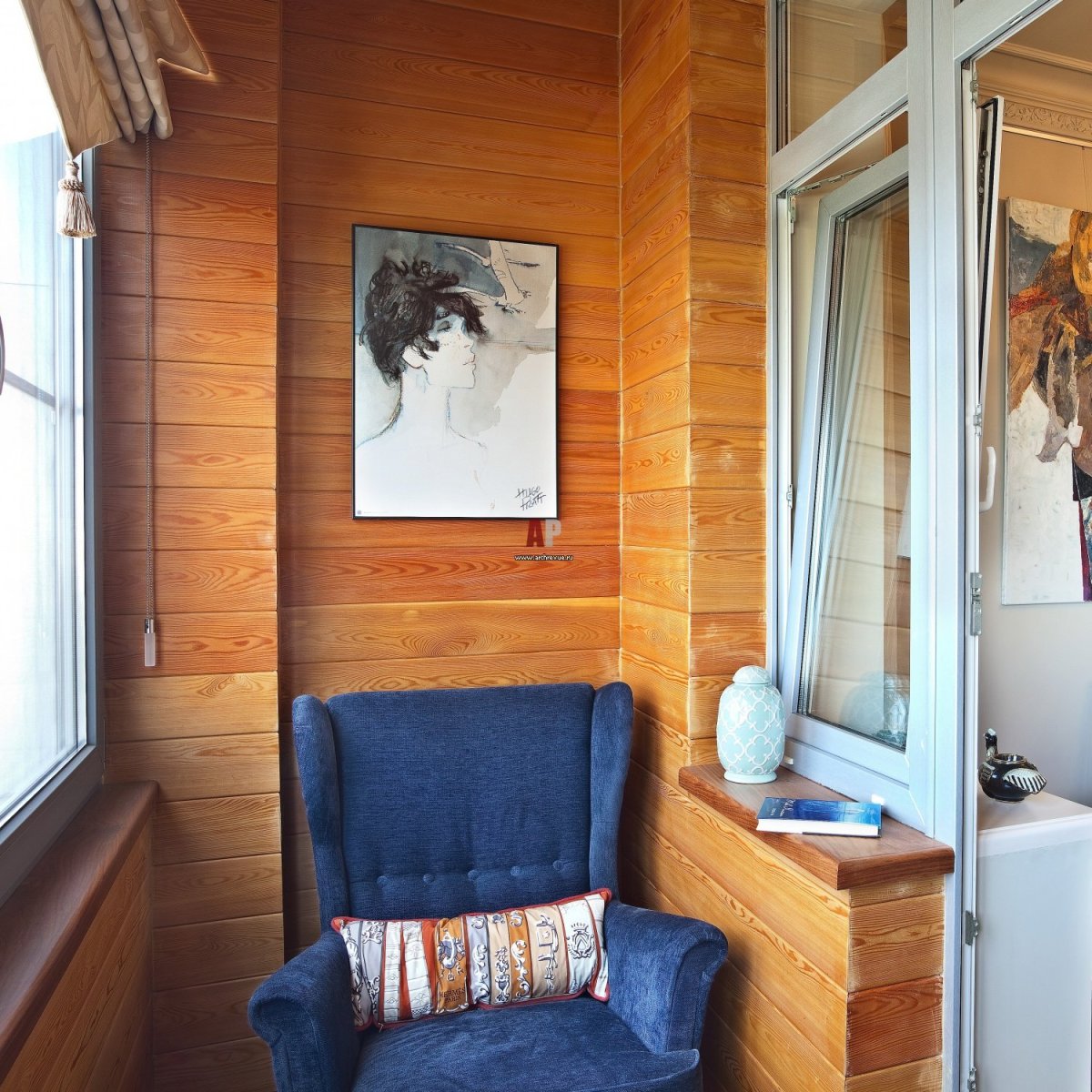 Балкон в деревянном стиле