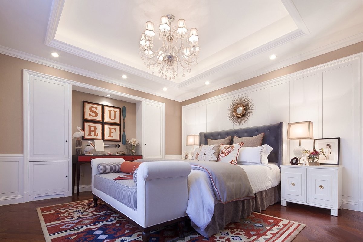 Люстра в спальню