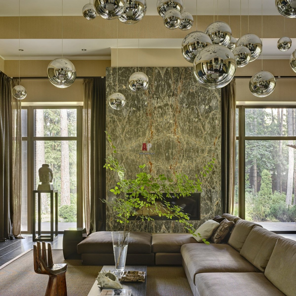 Люстра в загородный дом