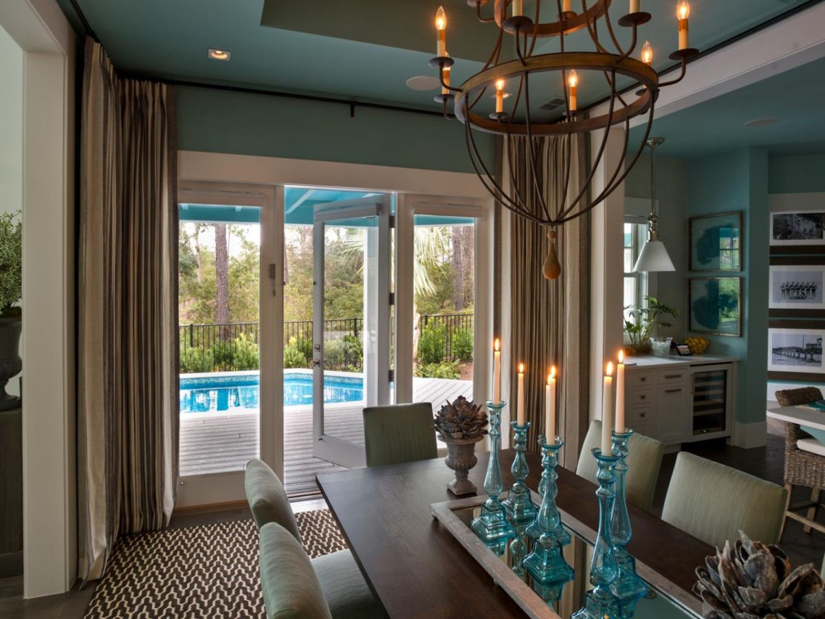 Гостиная с выходом на террасу