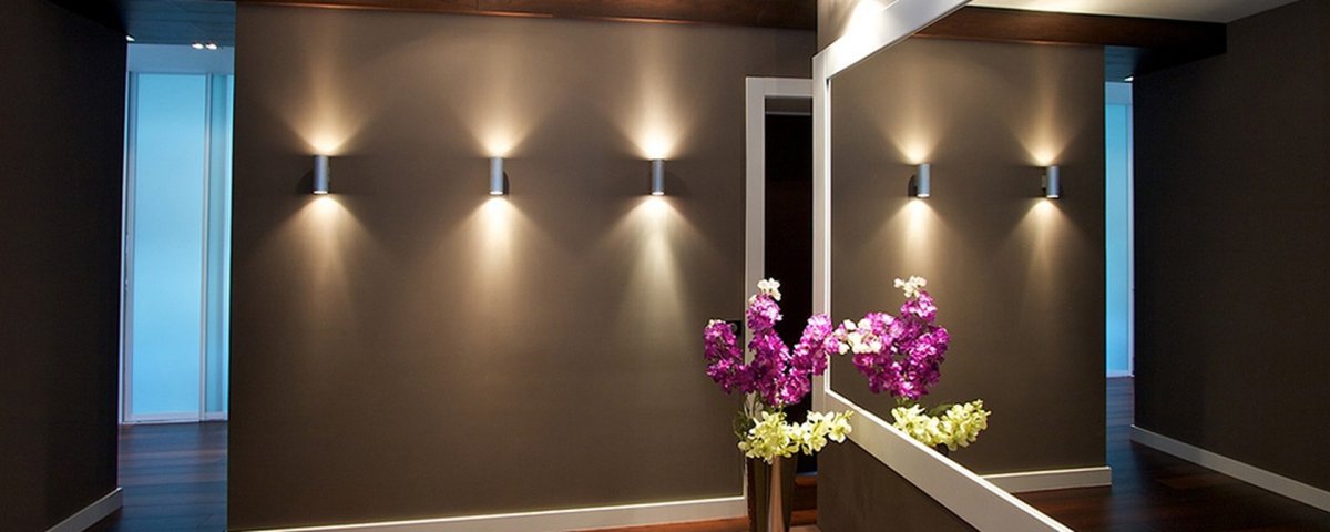 Освещение в коридоре