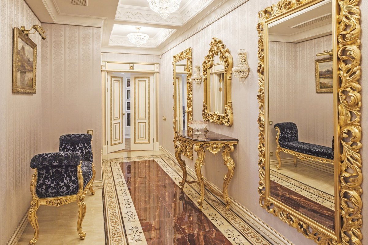 Интерьер коридор в стиле рококо и Барокко