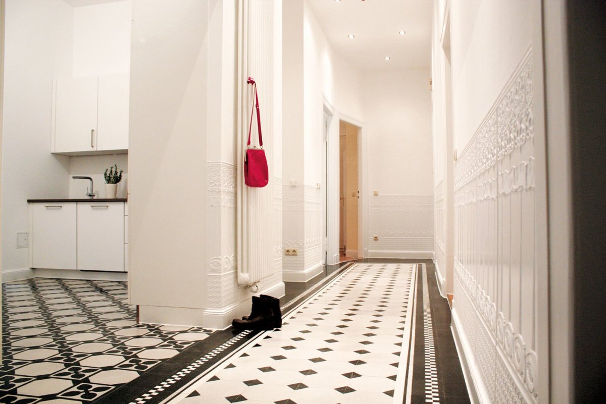 Терраццо в интерьере прихожей