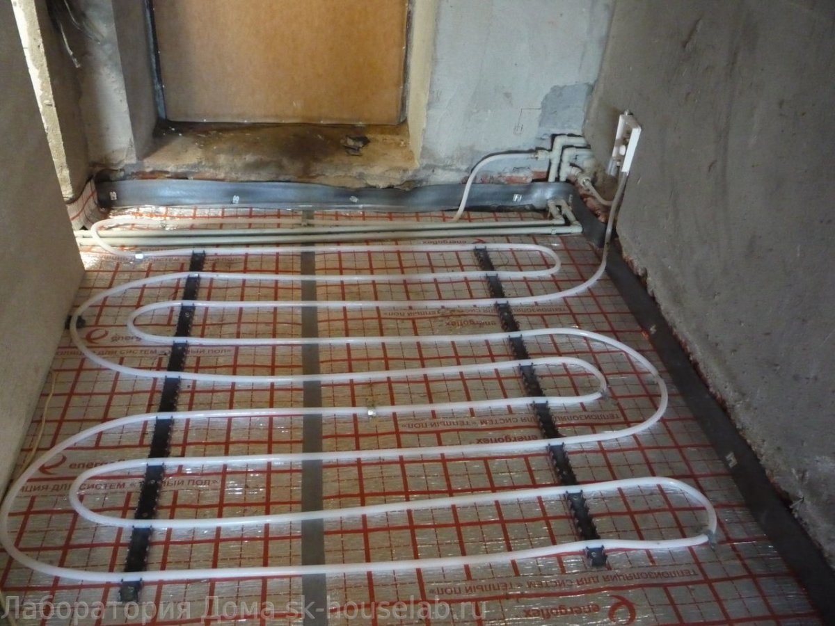 Электрический теплый пол в коридоре