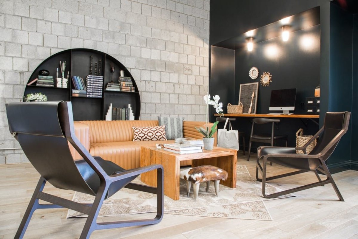 Металл в интерьере офиса