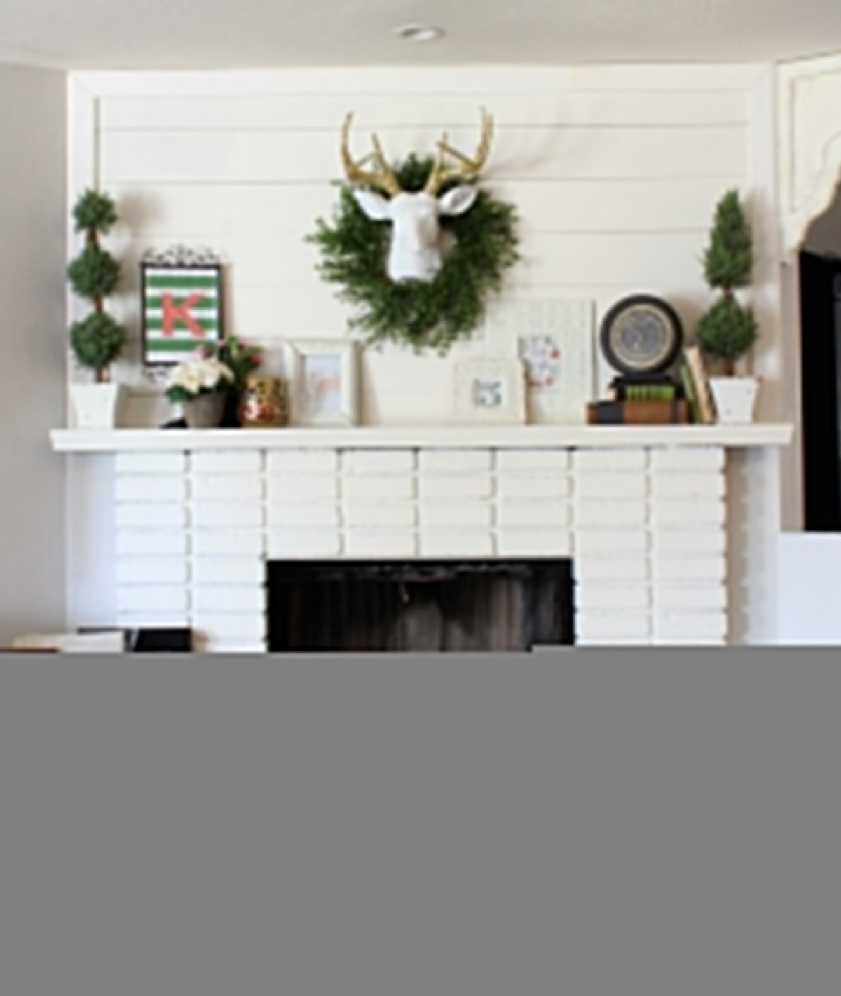 Белый кирпичный камин