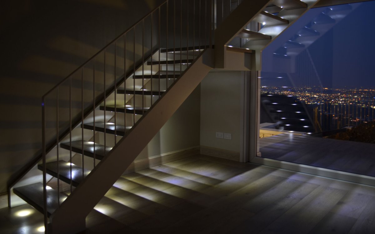 Лестница в интерьере