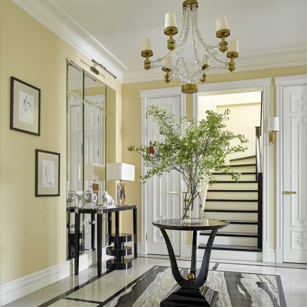 Квартира на Патриарших прудах